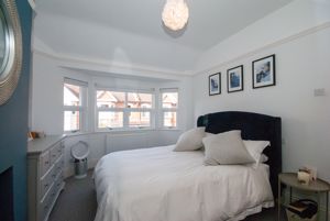 Bed 1- click for photo gallery